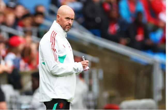 Erik Ten Hag: Nạn nhân tiếp theo của ‘lò xay HLV’ ở Old Trafford?