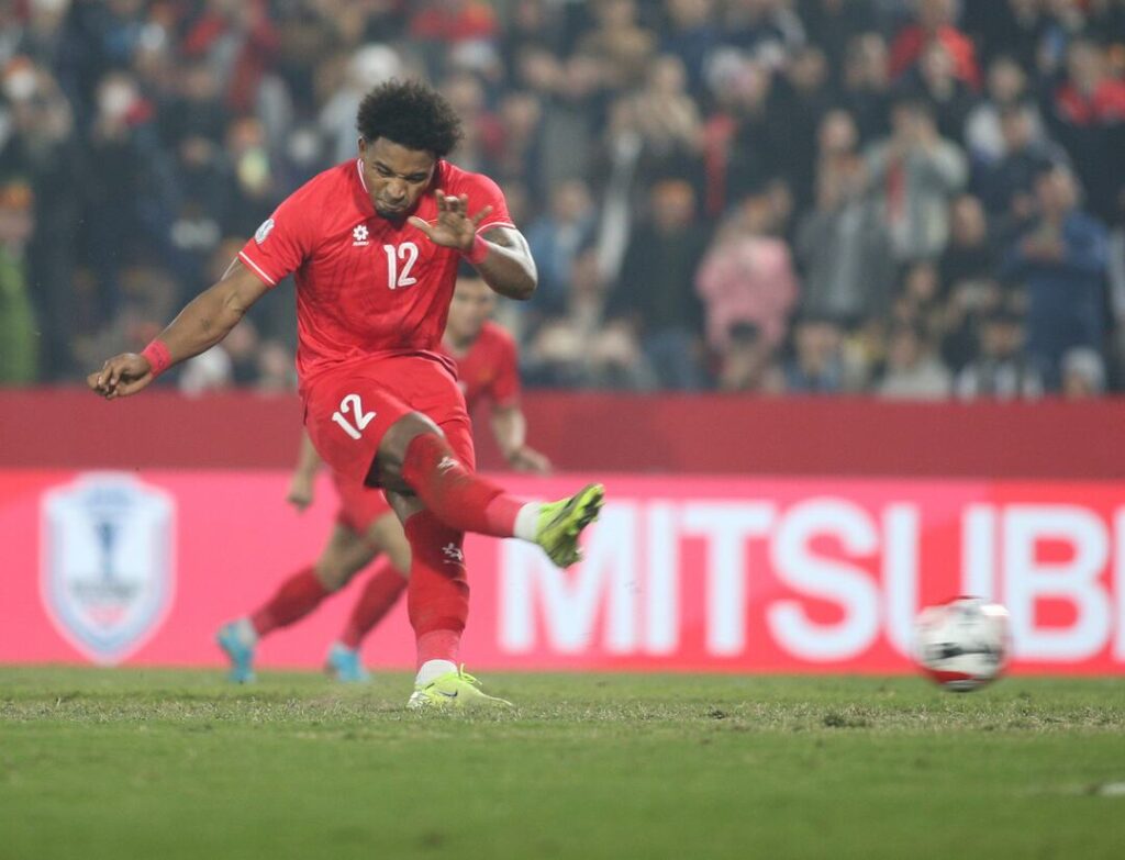 Cầu thủ Nguyễn Xuân Son Việt Nam