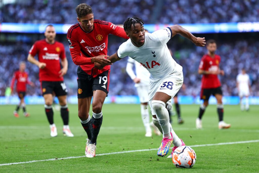 Nhan dinh Tottenham vs Man United
